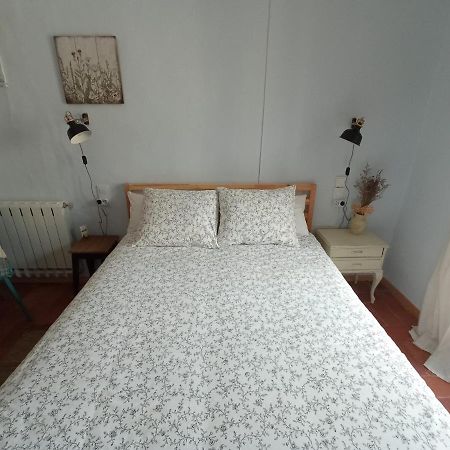Les Magranes Bed & Breakfast Argelaguer Exterior photo