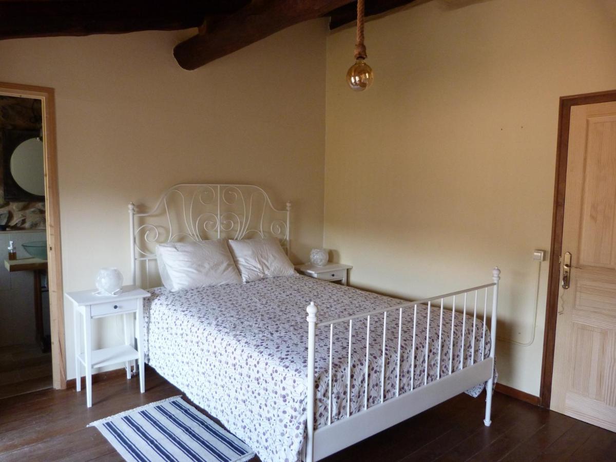 Les Magranes Bed & Breakfast Argelaguer Exterior photo