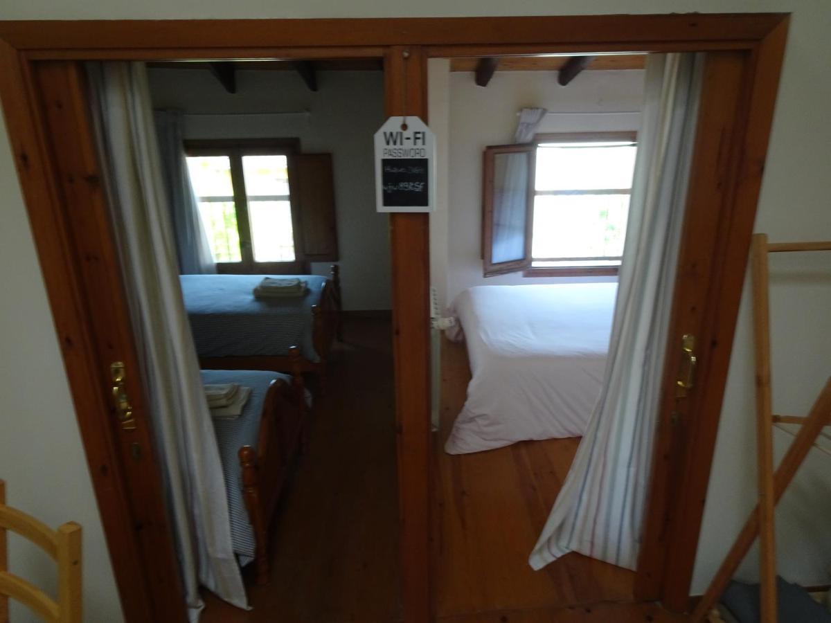 Les Magranes Bed & Breakfast Argelaguer Exterior photo